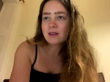 chloe lovesit