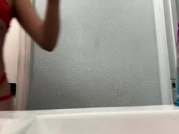 lili848744