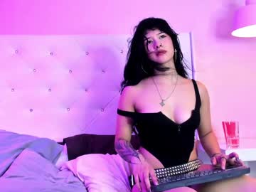 sofiathoompson